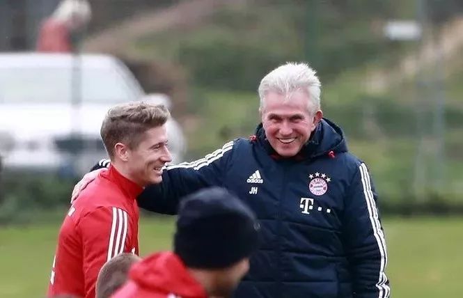 将对手限制 将对手限制